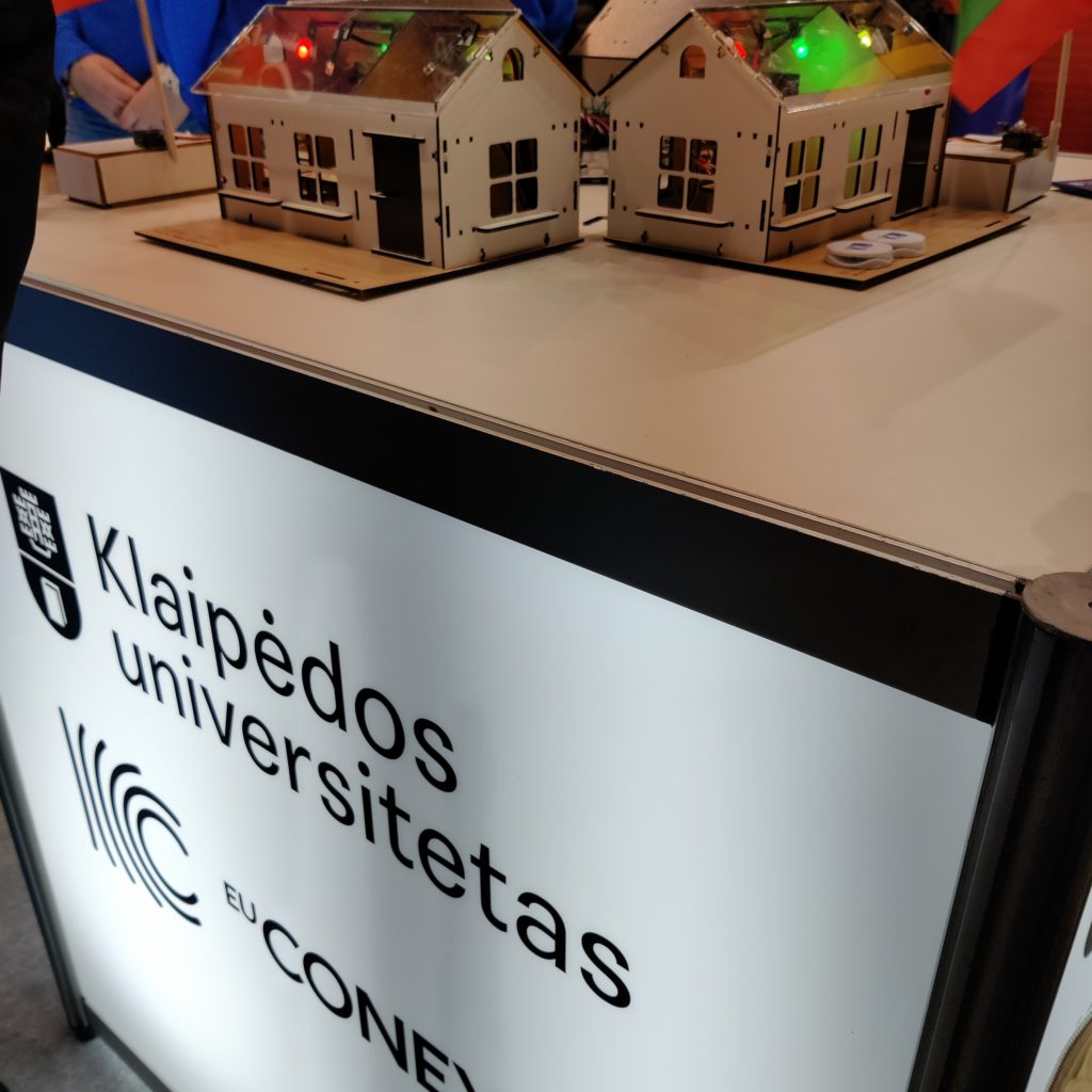 Aukštųjų mokyklų mugėje