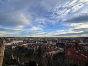 Telšių STEAM atviros prieigos centro metodininkų patirtis, įgyta kursuose Čekijoje